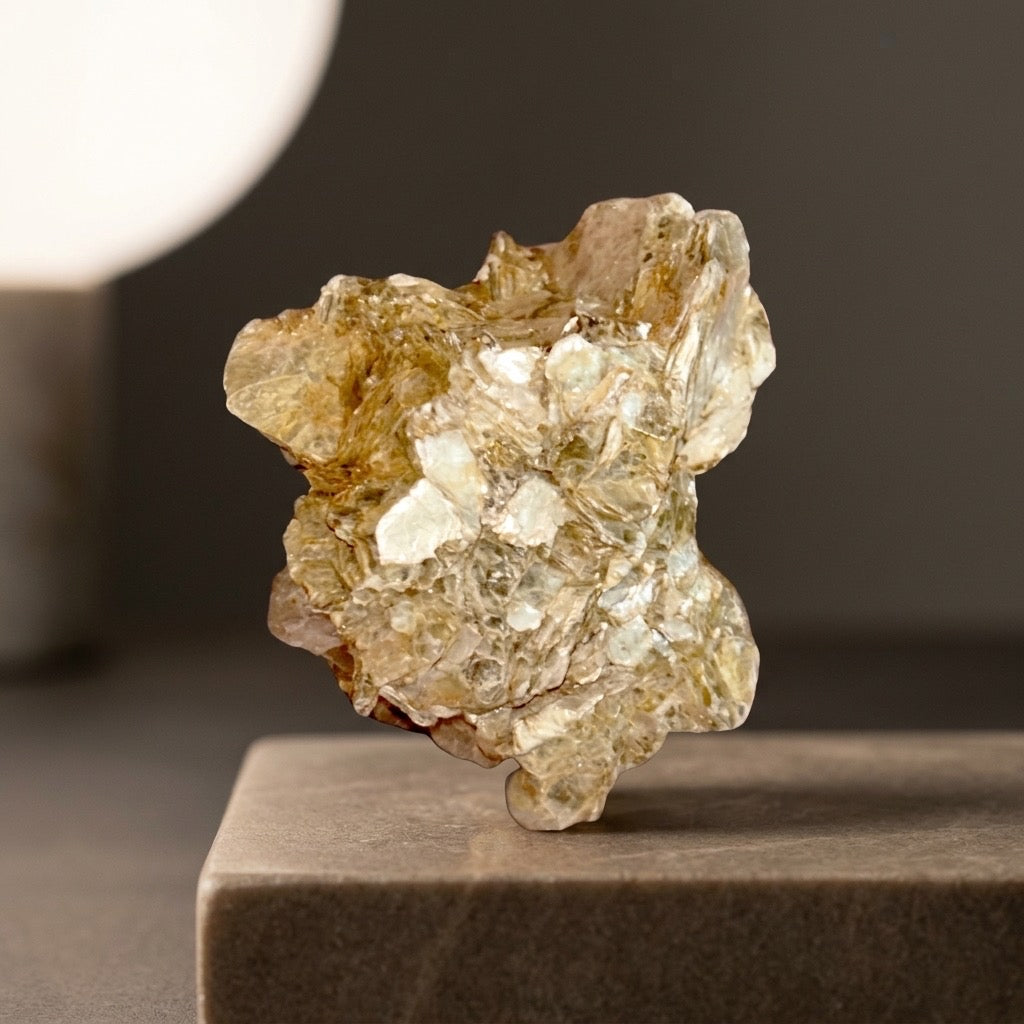 Muscovite Mica Specimen — Golden Layered Mica Book, Natural Crystal Form — detail view