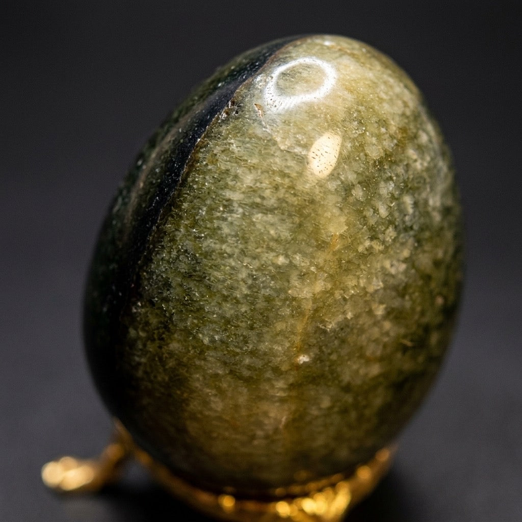 Vesuvianite Stone Egg — Polished Green, Idocrase Calcium Silicate, 261g — detail view