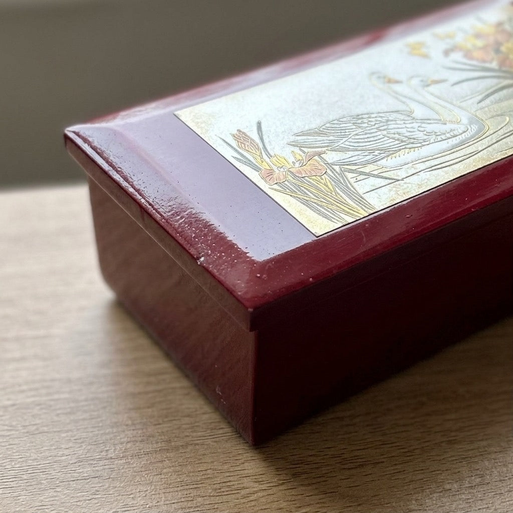 Vintage Westland Japan Red Lacquer Music Jewelry Box — Swan Lid — detail view