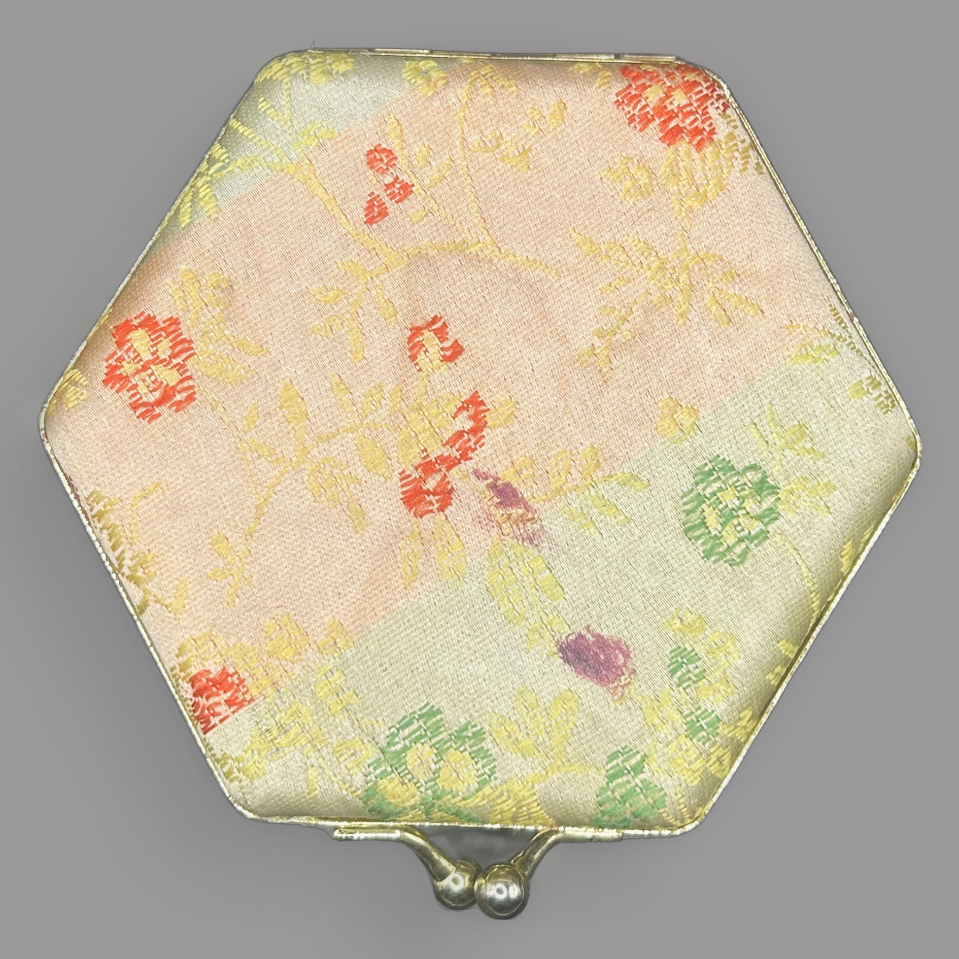Vintage Hexagonal Silk Brocade Jewelry Box — Floral Gold Thread, Kiss-Lock Clasp — detail view