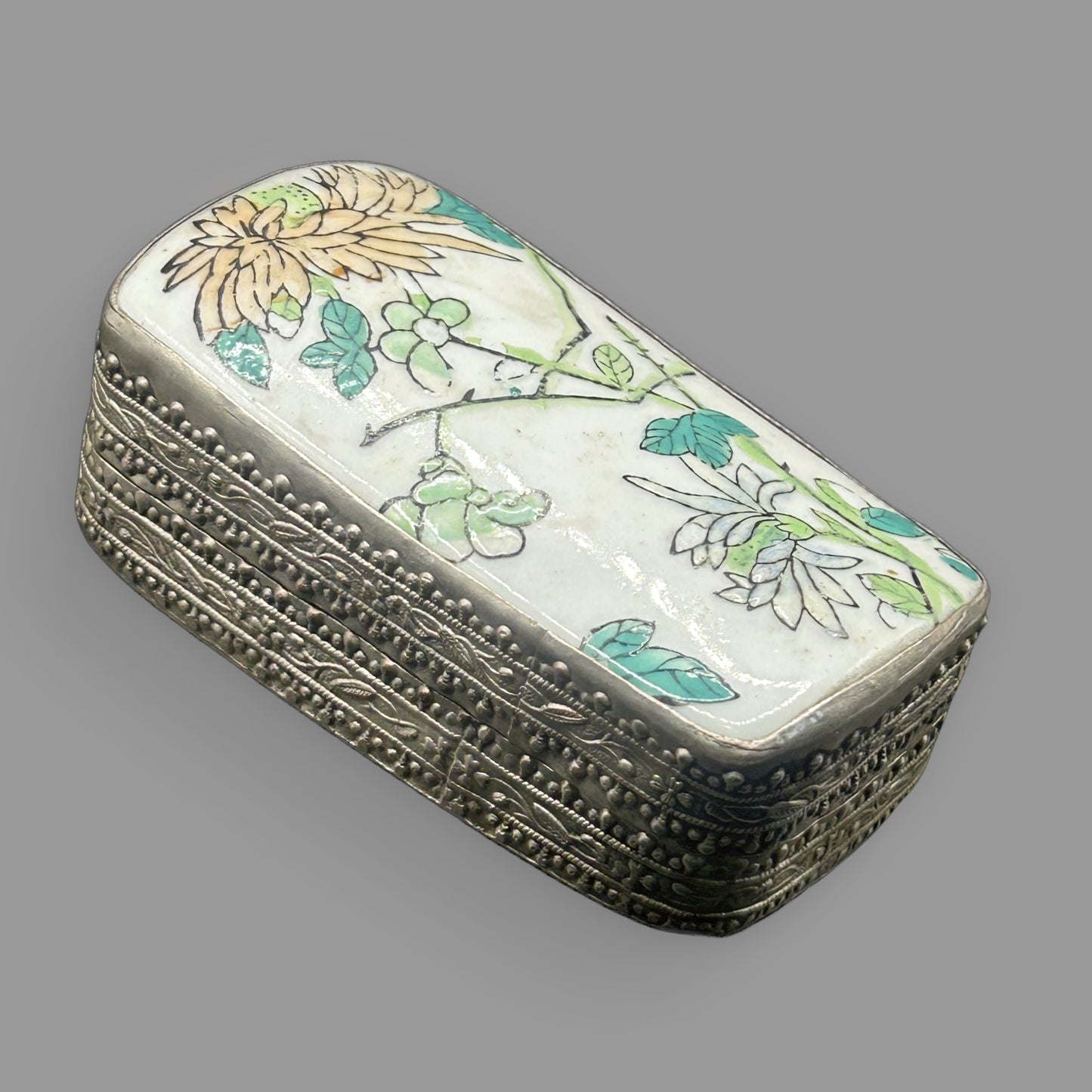 Vintage Chinese Porcelain & Silver-Plated Trinket Box — Handcrafted — detail view