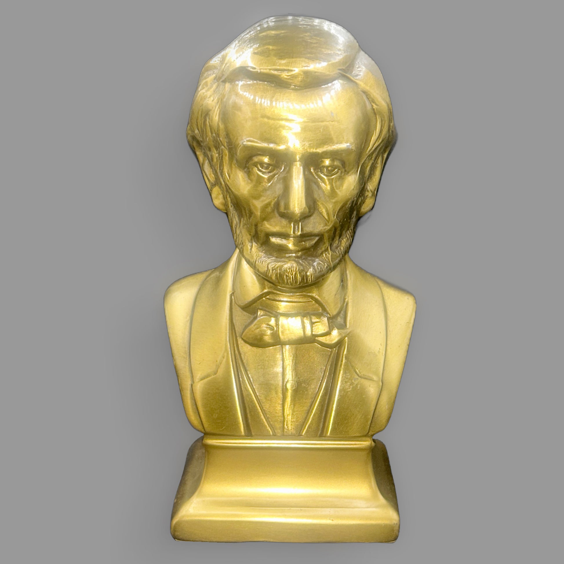 Abraham Lincoln Bust — Large Americana Portrait Statue — detail view