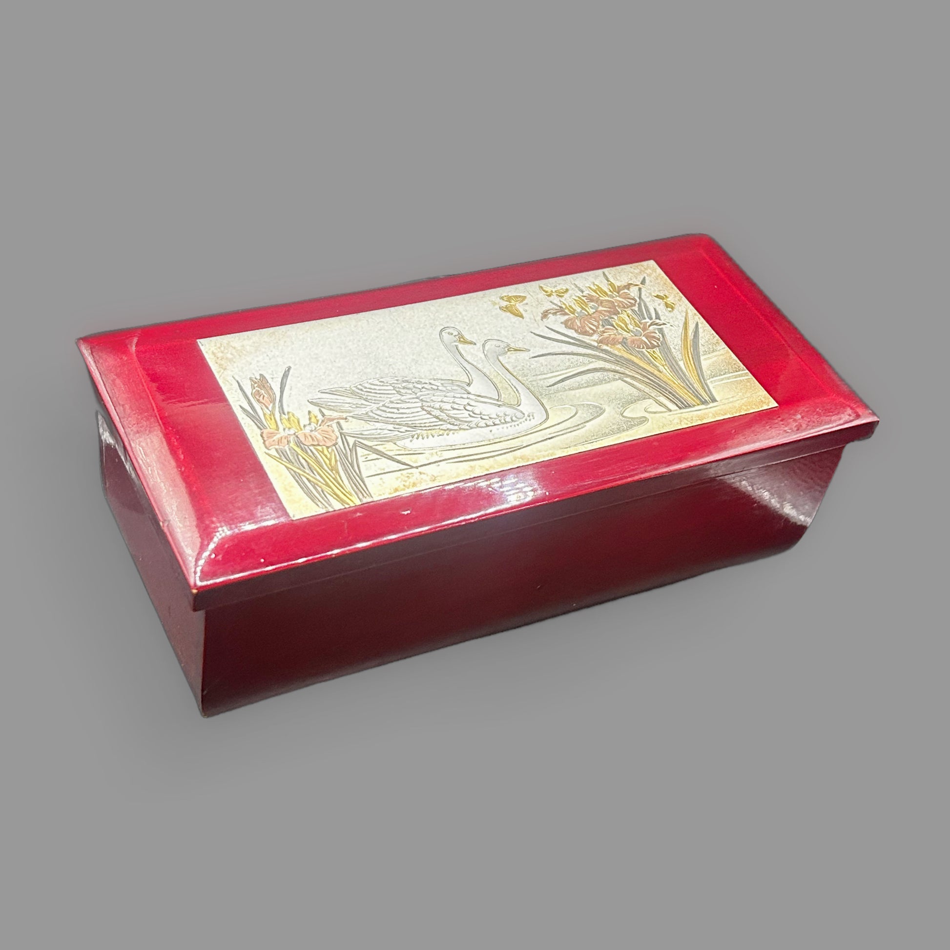 Vintage Westland Japan Red Lacquer Music Jewelry Box — Swan Lid — detail view