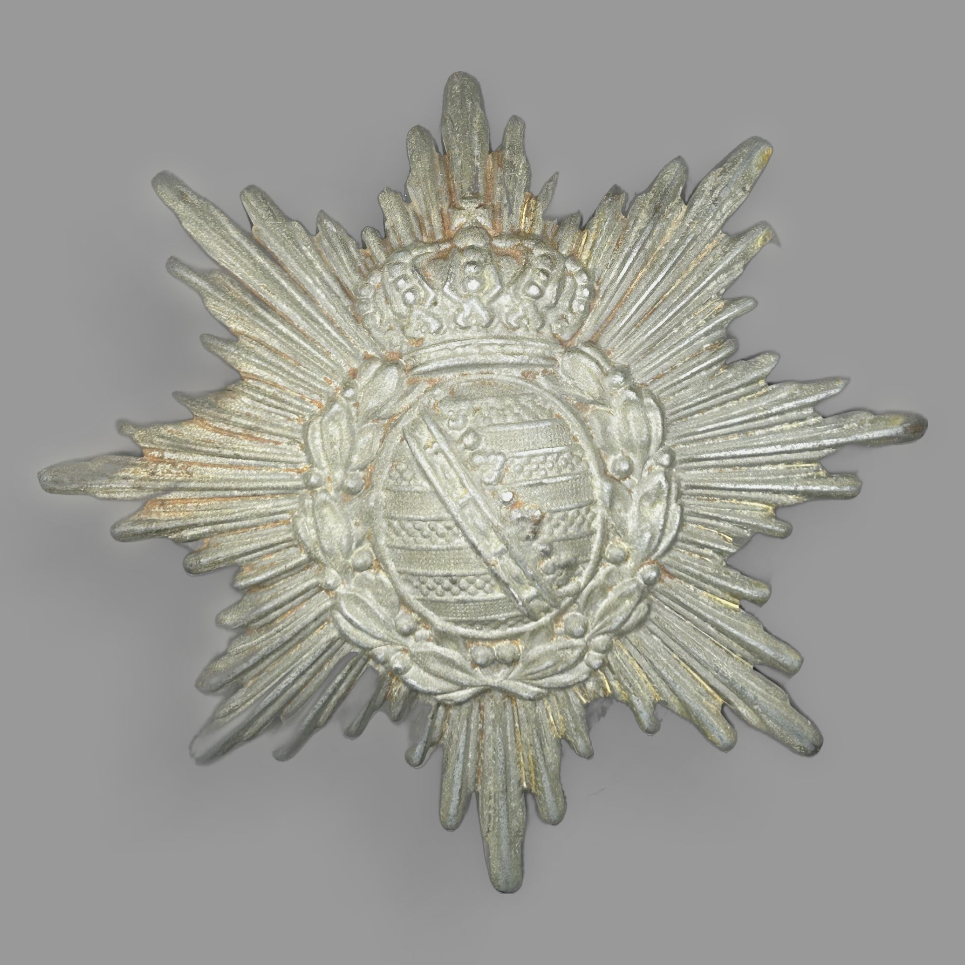 Imperial German Saxon Pickelhaube Star Wappen Badge — detail view